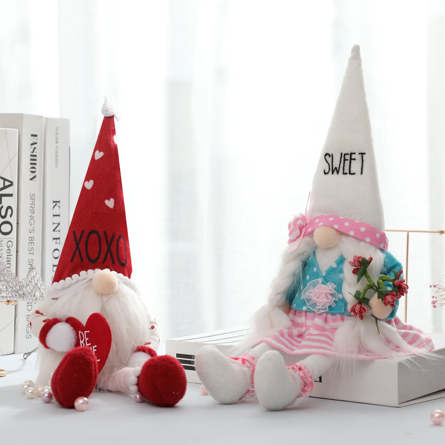 Long Legs And Love Doll plush toys